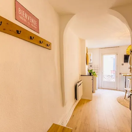 Apartment T2 En Plein Centre De L'herault