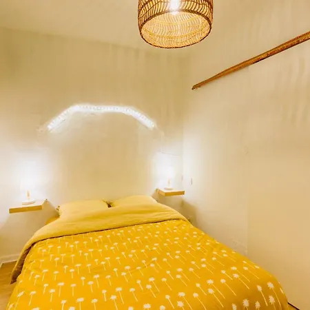 Apartment T2 En Plein Centre De L'herault *